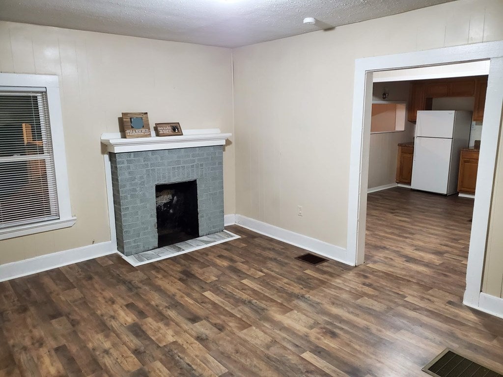 2389 Gratton Road Tazewell, VA 24651 - Photo 10 of 16 Gallery Image 10