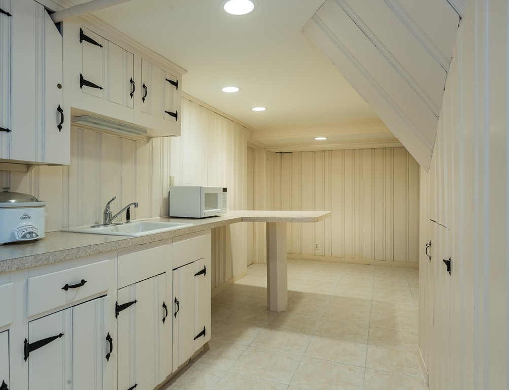 34 Greenwich Road Longmeadow, MA 01106 - Photo 29 of 30 Gallery Image 29