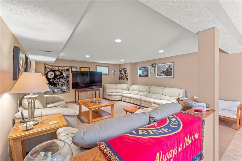 104 Lake Forest Road Venetia, PA 15367 - Photo 22 of 30 Game Room 104 Lake Forest Rd