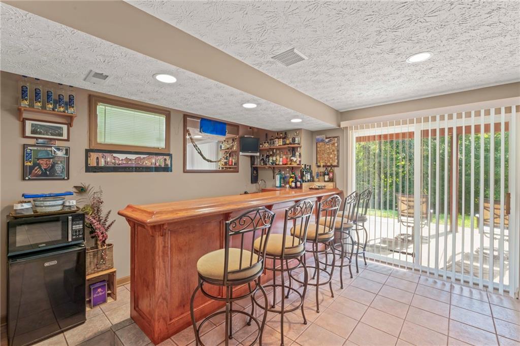 104 Lake Forest Road Venetia, PA 15367 - Photo 24 of 30 Game Room 104 Lake Forest Rd