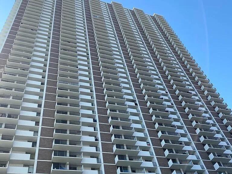 6033 North Sheridan Road, Unit 18G Chicago, IL 60660 - Photo 1 of 2