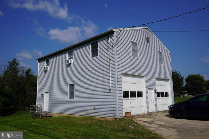 7611 Willow Road Frederick, MD 21702 - Photo 3 of 20