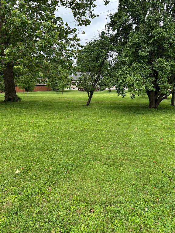412 Northwest Donovan Road Lee's Summit, MO 64063 - Photo 9 of 12