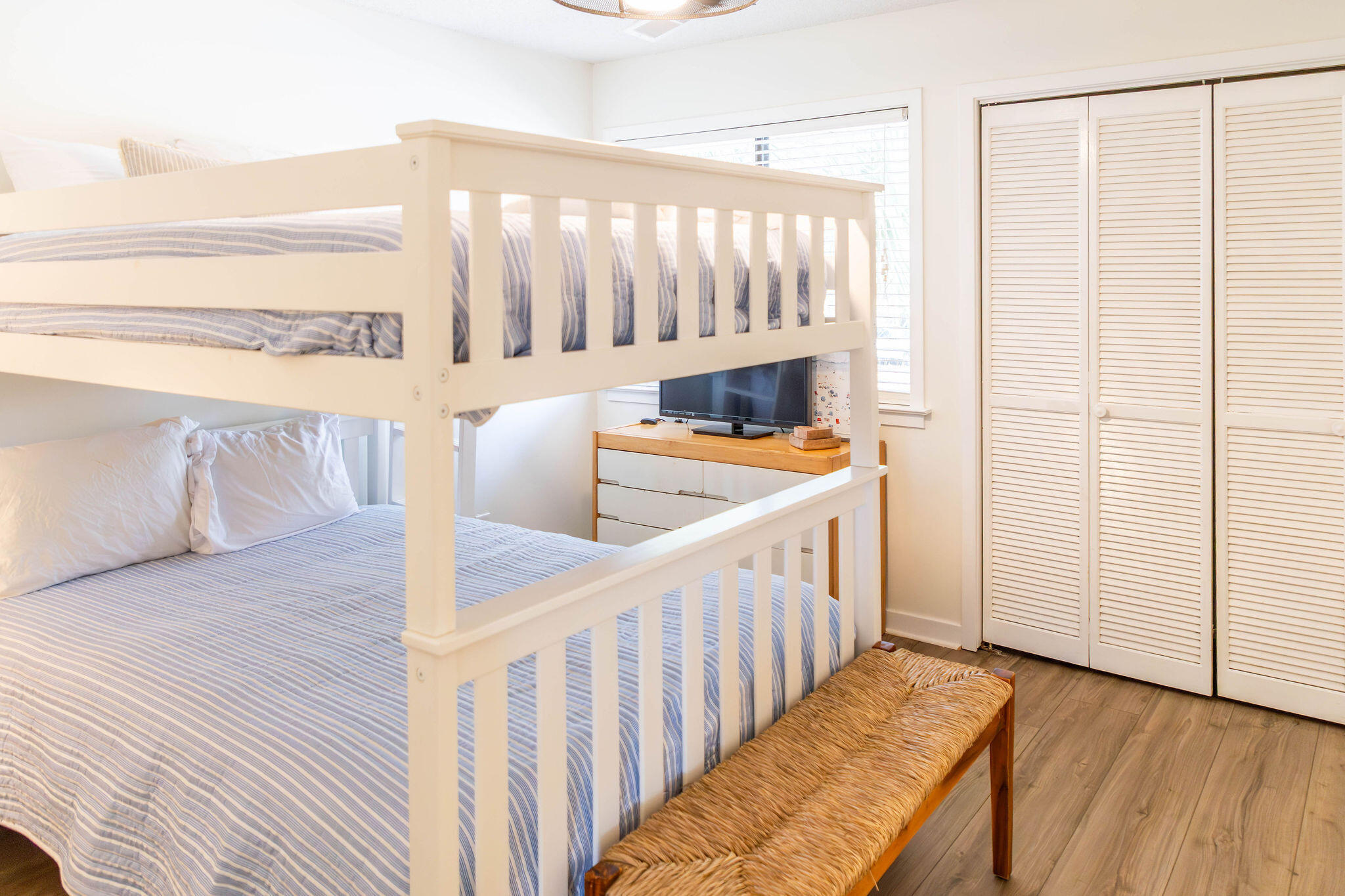 837 Club Cottage Road Edisto Island, SC 29438 - Photo 34 of 64 IMG_4238