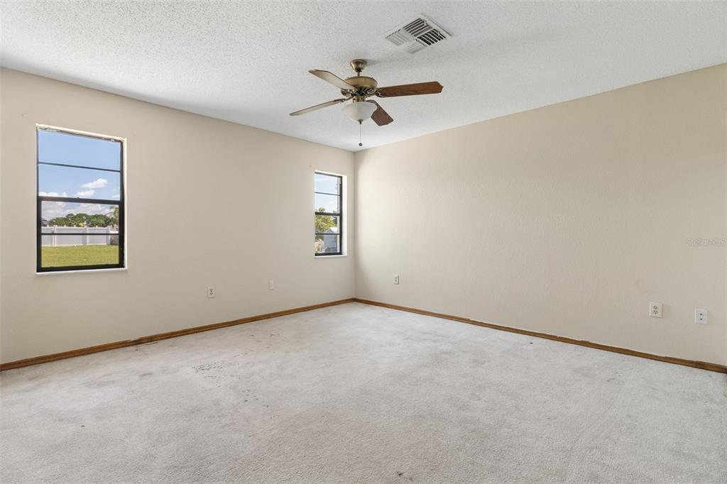 10200 Sunburst Court Spring Hill, FL 34608 - Photo 25 of 39