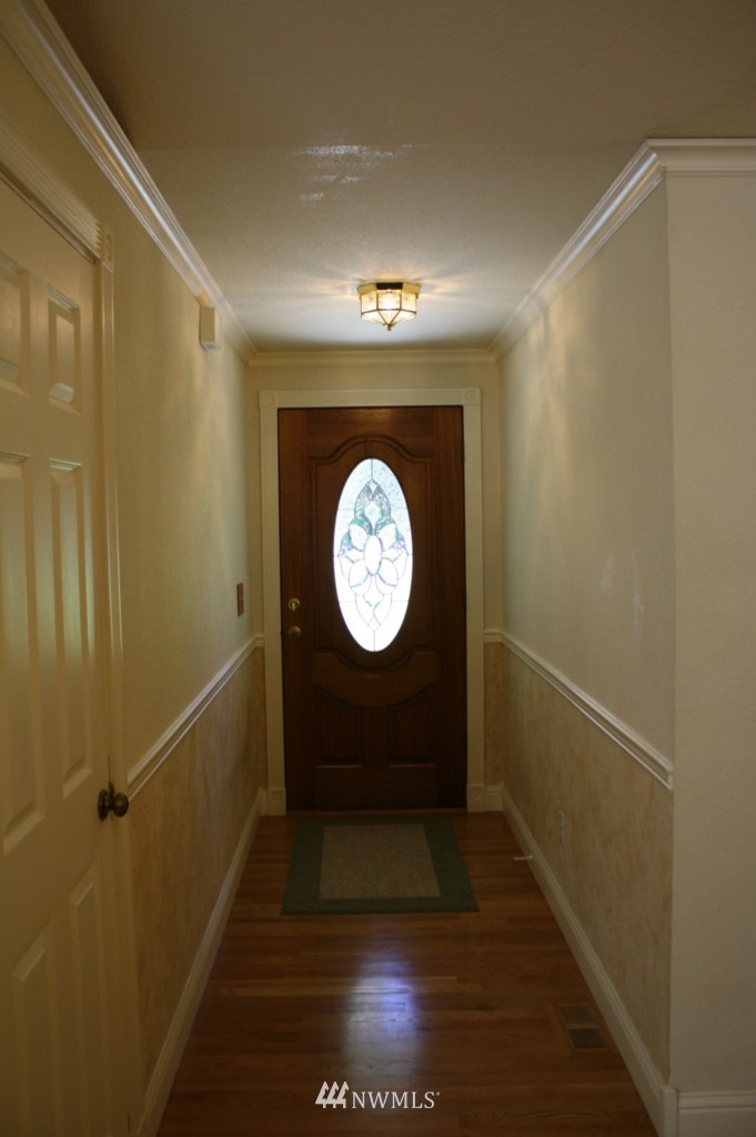 9409 Autumn Line Loop Southeast Olympia, WA 98513 - Photo 2 of 21 Gallery Image 2