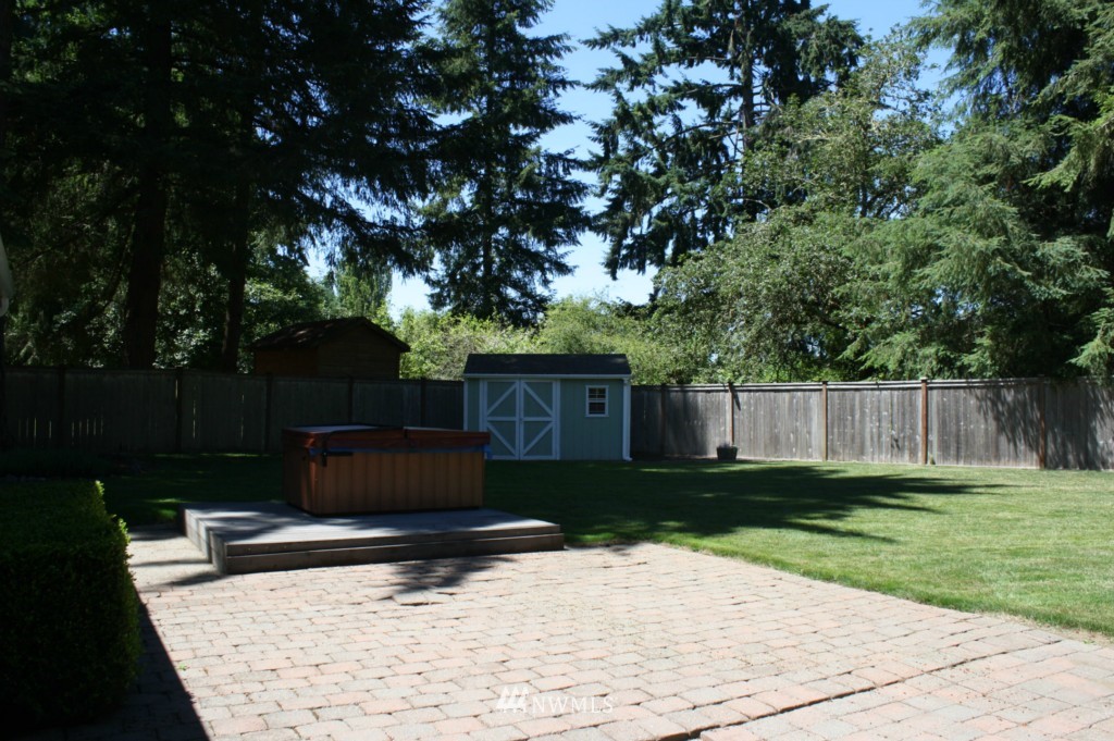 9409 Autumn Line Loop Southeast Olympia, WA 98513 - Photo 15 of 21 Gallery Image 15