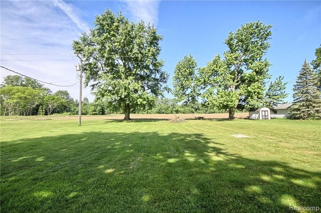 12725 Sweitzer Road Carleton, MI 48117 - Photo 24 of 26 Gallery Image 24