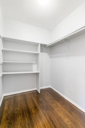 $1,450 | 6029 North Winthrop Avenue, Unit 509, Chicago, IL 60660