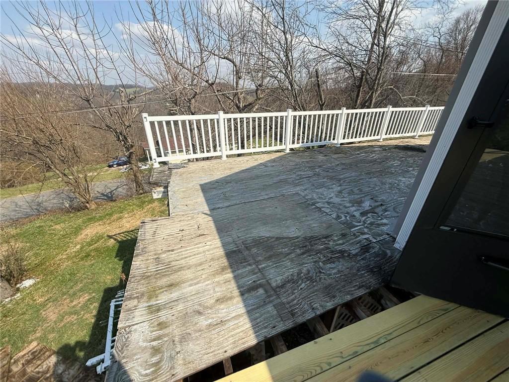 133 Emery Heights Road Masontown, PA 15461 - Photo 3 of 12