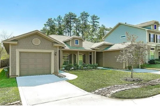 $1,499 | 49 Woodland Hills Drive, Unit B, Conroe, TX 77303