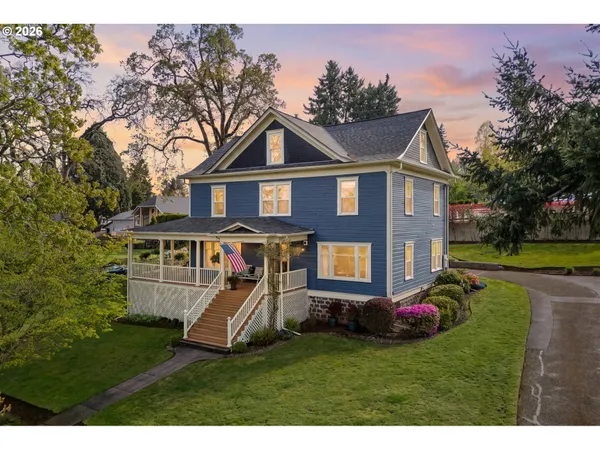 $750,000 | 336 Hill Street, Silverton, OR 97381