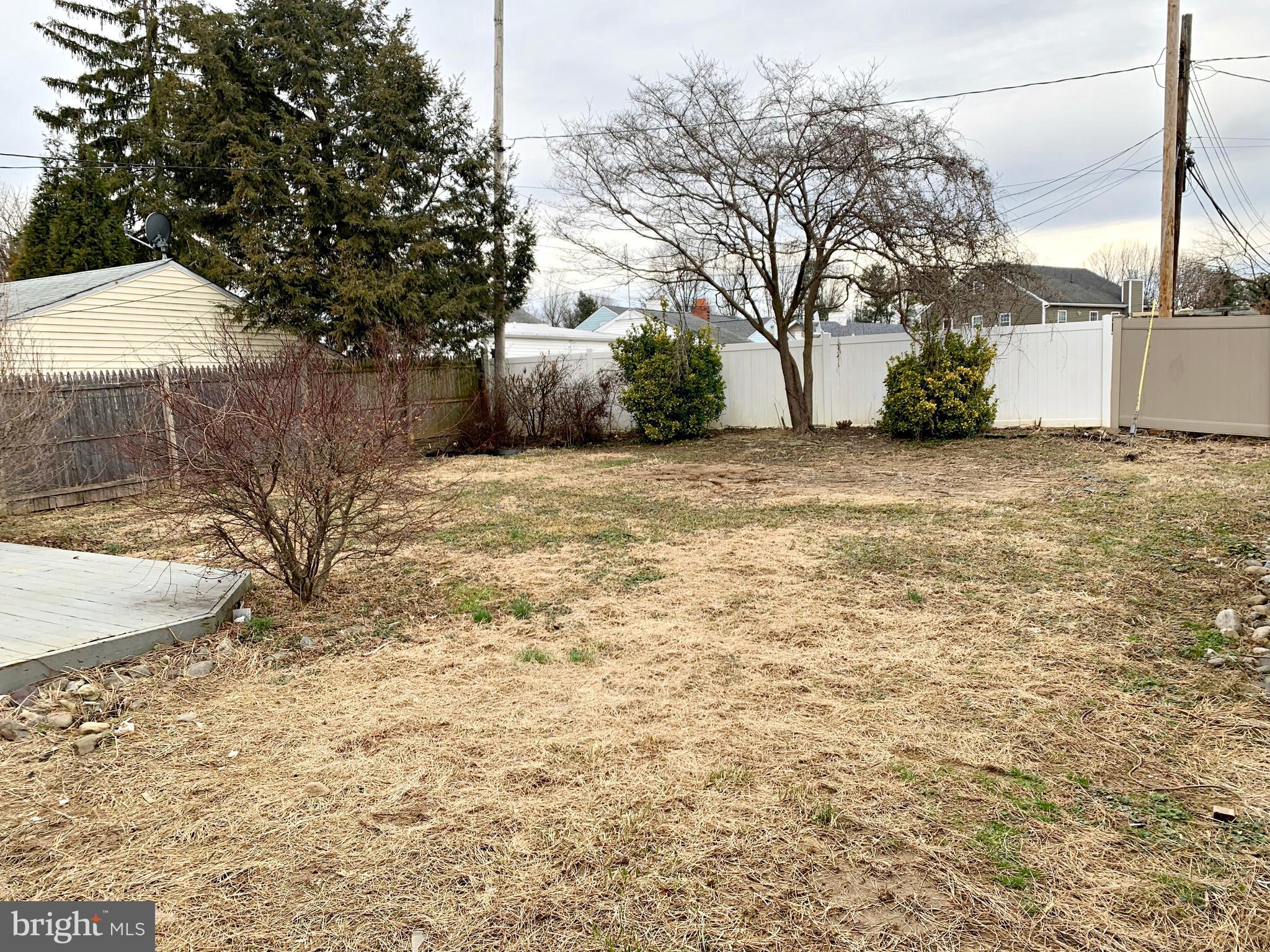 111 Coventry Road Fairless Hills, PA 19030 - Photo 21 of 22 Gallery Image 21