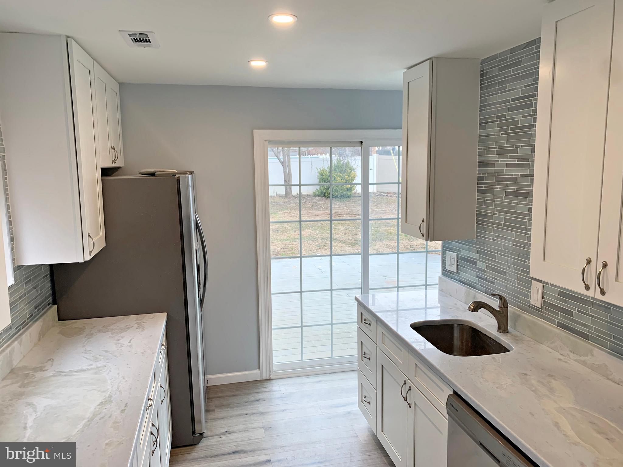 111 Coventry Road Fairless Hills, PA 19030 - Photo 8 of 22 Gallery Image 8