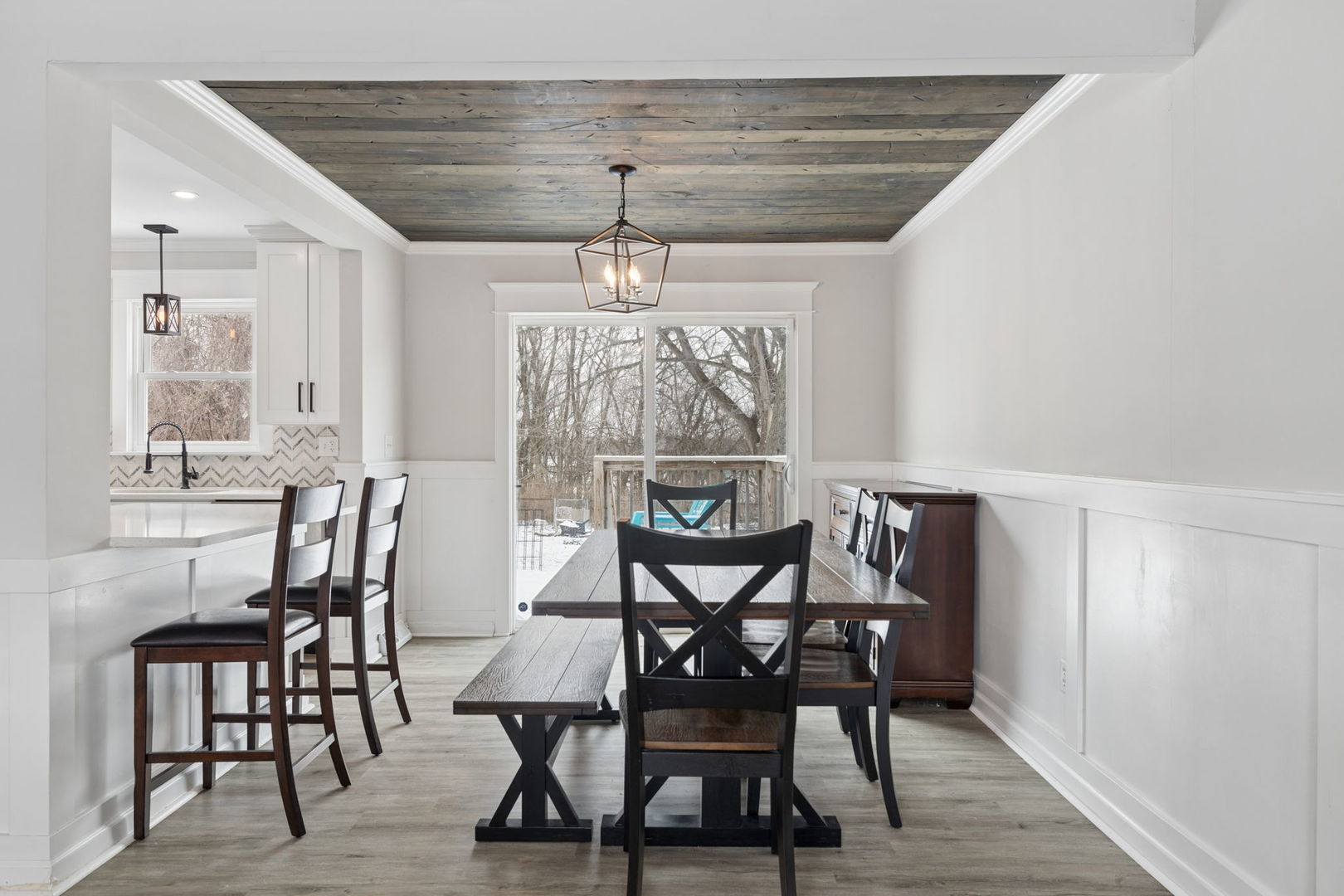 24254 South Burr Road Channahon, IL 60410 - Photo 5 of 22 a view of a dining room with furniture and wooden floor