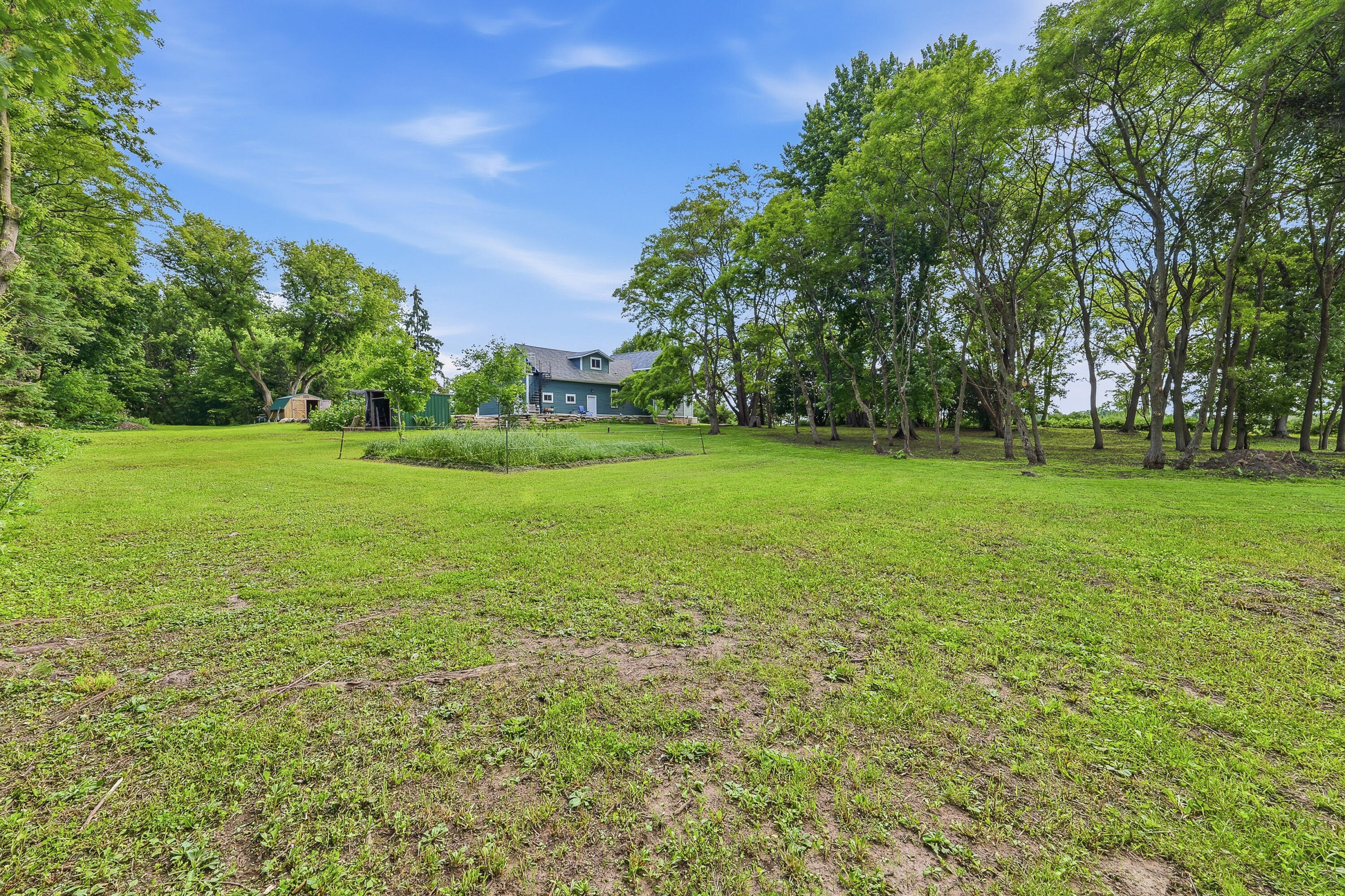 N6934 High Point Road Oak Grove, WI 53916 - Photo 31 of 40 P1918276