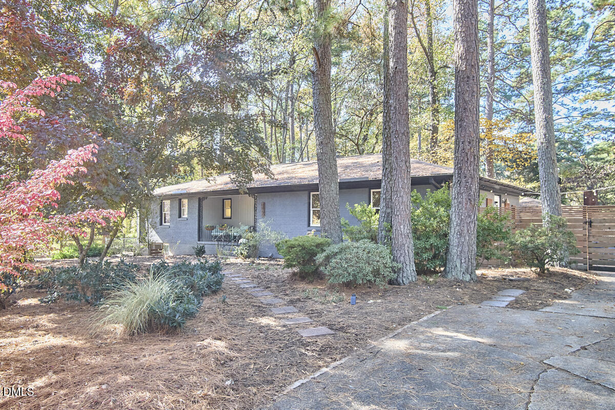 1700 Rosedale Avenue Durham, NC 27707 - Photo 3 of 59 005