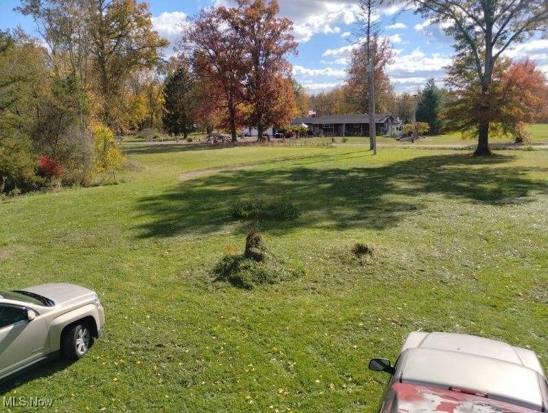 4389 Kincaid Road Warren, OH 44481 - Photo 10 of 33 View of yard