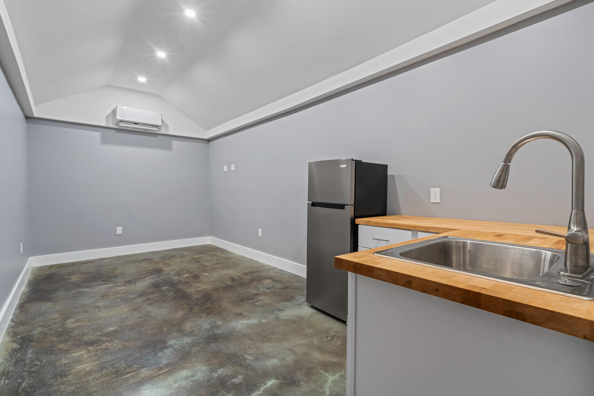 1120 Seminary Street Key West, FL 33040 - Photo 31 of 42 Guest House