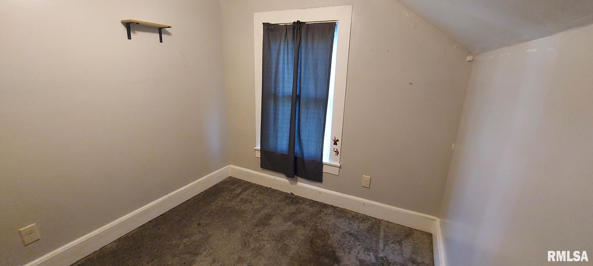 401 South 3rd Avenue New Windsor, IL 61465 - Photo 21 of 22