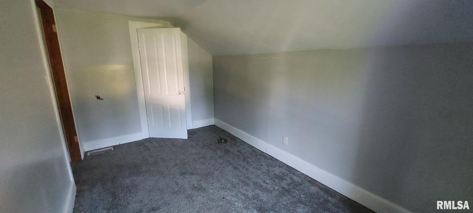 401 South 3rd Avenue New Windsor, IL 61465 - Photo 22 of 22