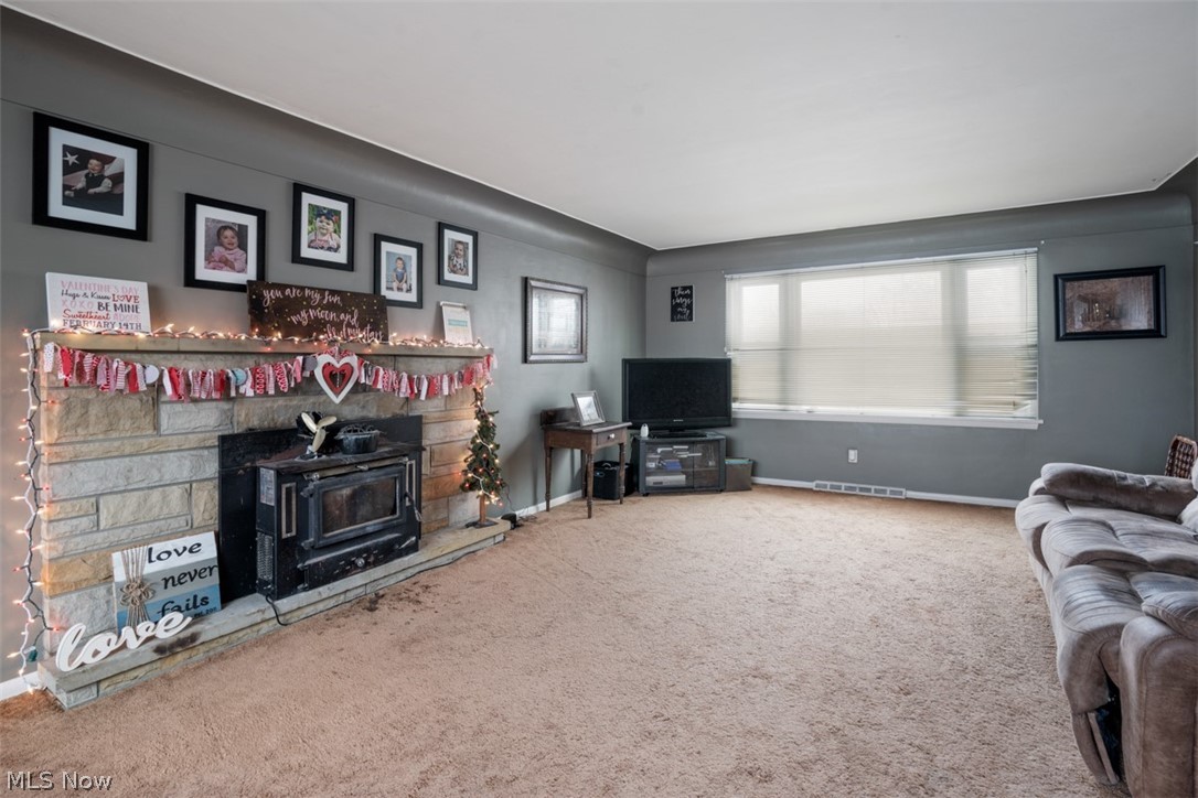 5781 Weaver Road Berlin Center, OH 44401 - Photo 5 of 27 Gallery Image 5