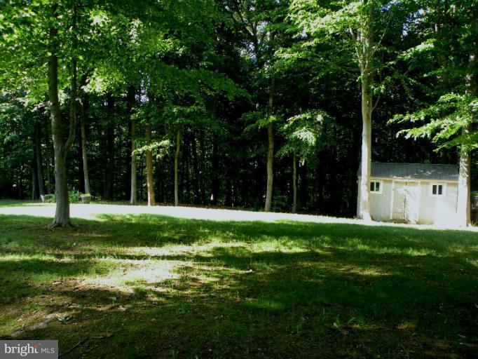 220 Fiddlers Hill Road Edgewater, MD 21037 - Photo 6 of 25 Exterior (Rear)