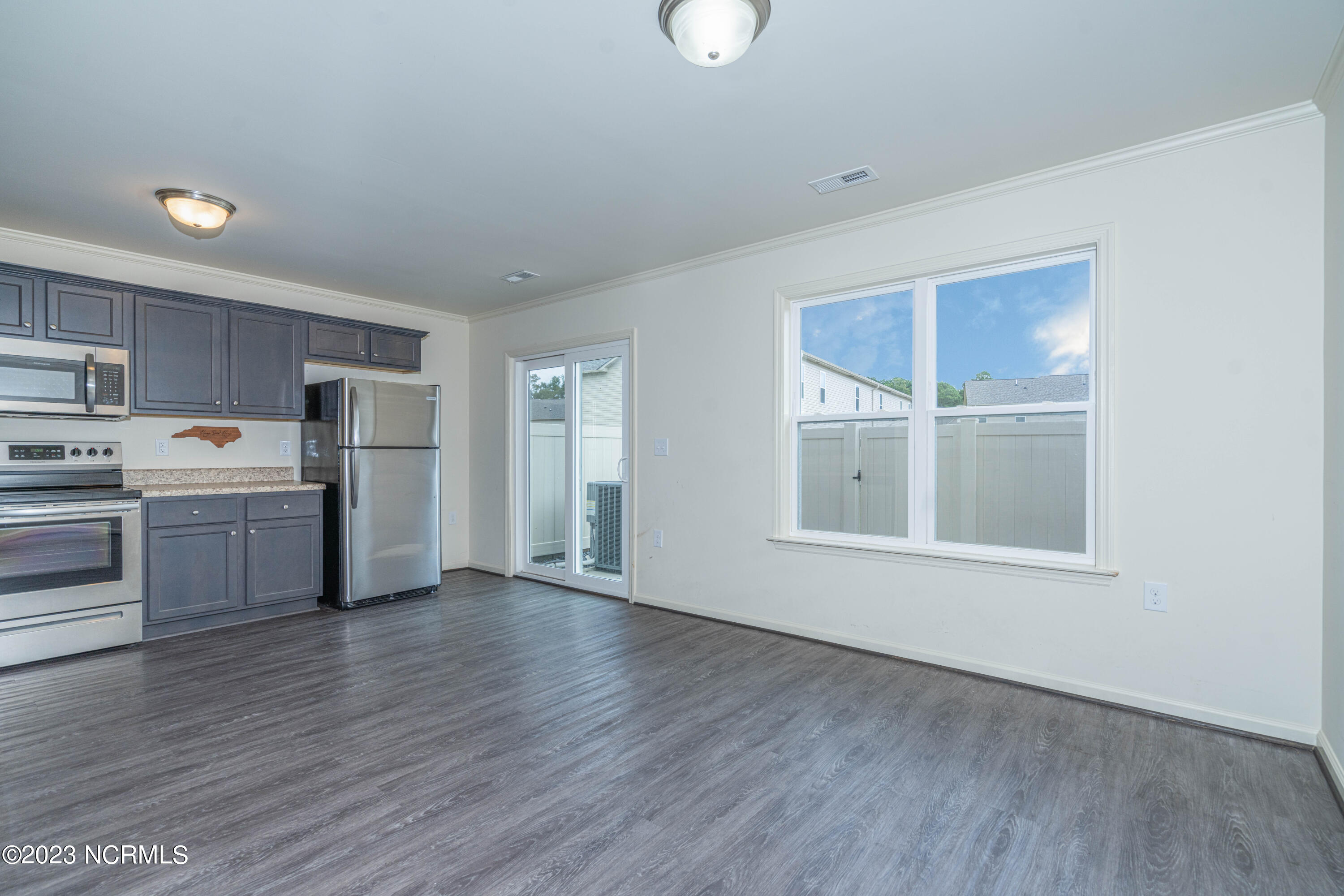 448 Sullivan Loop Road Midway Park, NC 28544 - Photo 7 of 28 448 Sullivan loop rd (7 of 28)