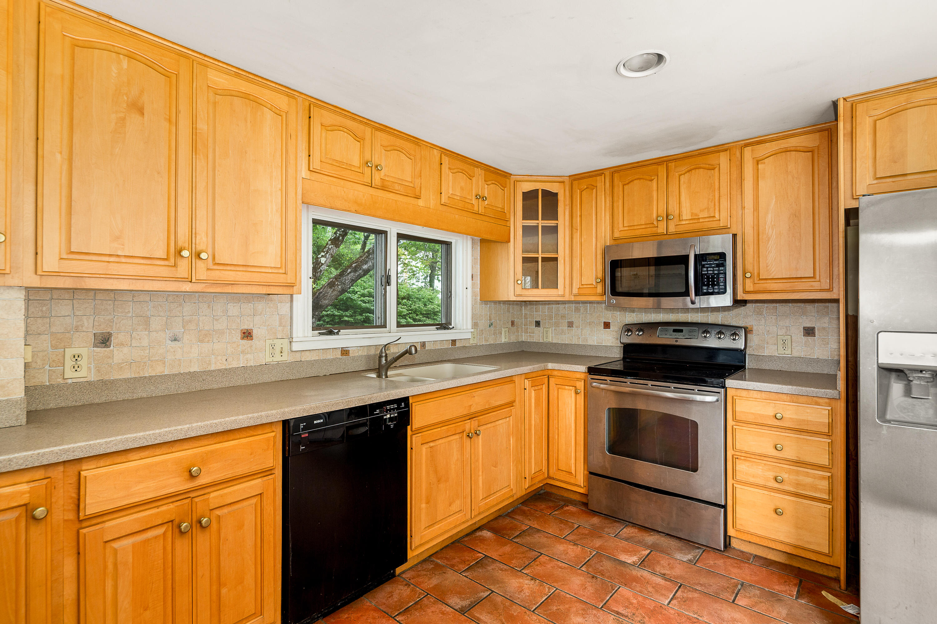 108 Derby Road Islesboro, ME 04848 - Photo 17 of 44 11_108Derby_S_print