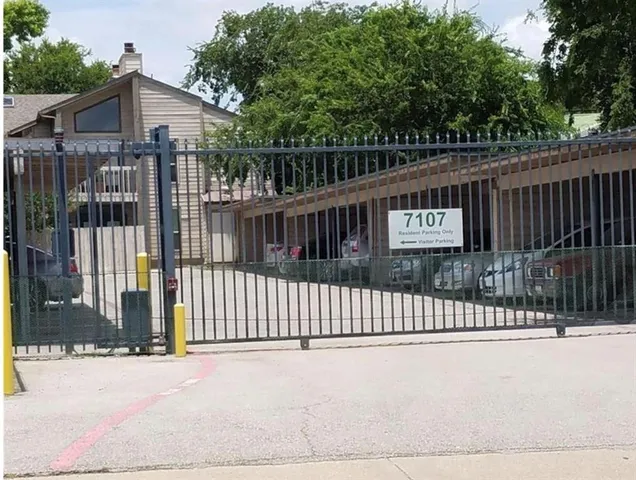 $135,000 | 7107 Holly Hill Drive, Unit 12, Dallas, TX 75231