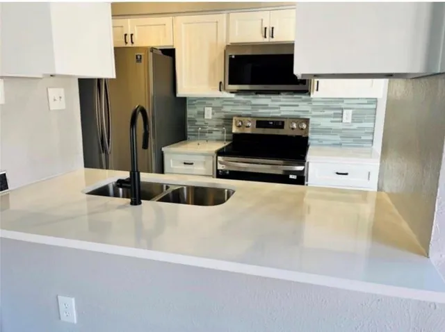 $135,000 | 7107 Holly Hill Drive, Unit 12, Dallas, TX 75231