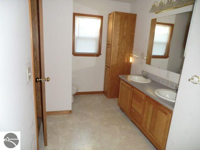 16110 Lemon Road Thompsonville, MI 49683 - Photo 10 of 25 1730812-9.JPG