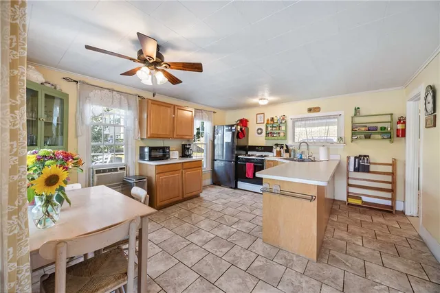 $1,050,000 | 989 East Lake Road, Barrington, NY 14837