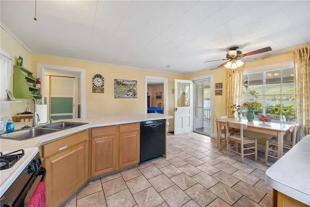 $1,050,000 | 989 East Lake Road, Barrington, NY 14837