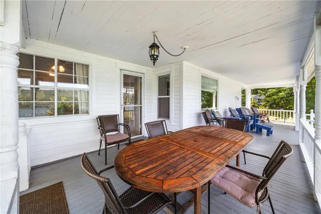 $1,050,000 | 989 East Lake Road, Barrington, NY 14837