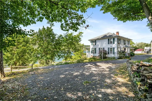 $1,050,000 | 989 East Lake Road, Barrington, NY 14837