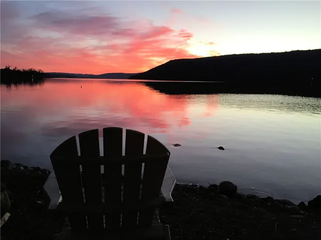 $1,050,000 | 989 East Lake Road, Barrington, NY 14837