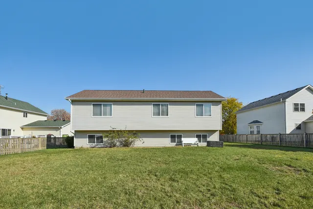 $339,900 | 25719 South Cobblestone Lane, Channahon, IL 60410