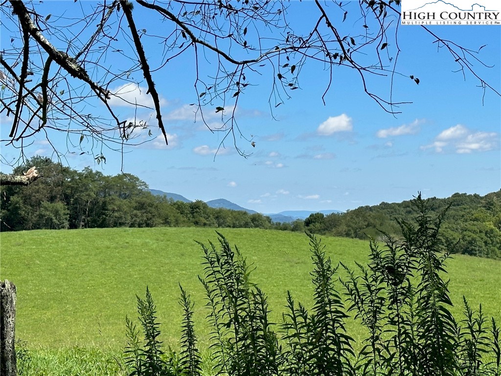 Lot 3 Signature Ridge Road Banner Elk, NC 28604 - Photo 1 of 5 a view of lake with green space