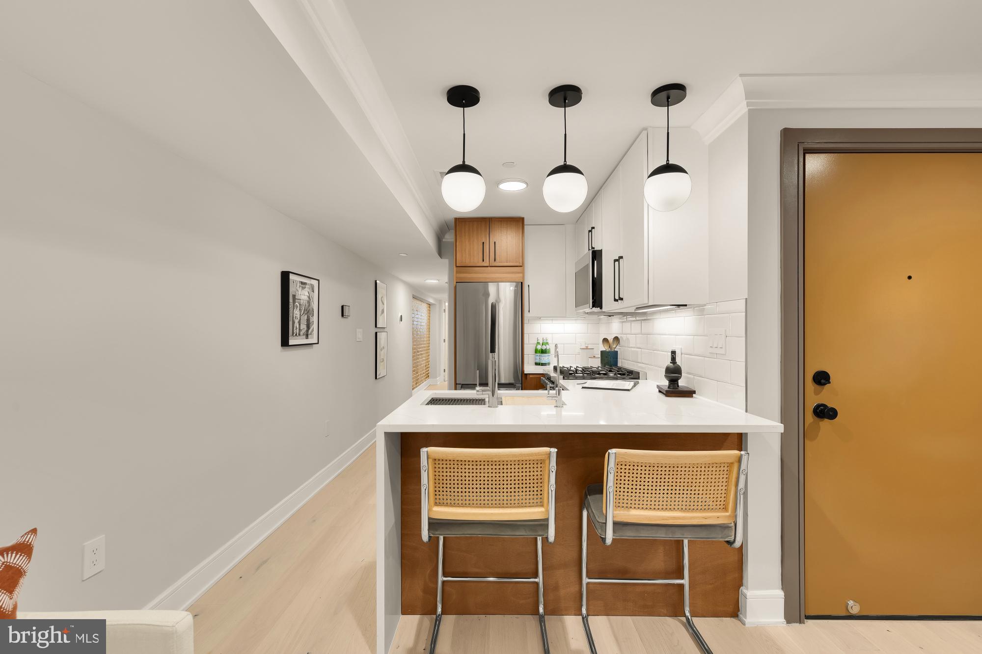 647 G Street Southeast, Unit 2 Washington, DC 20003 - Photo 12 of 27
