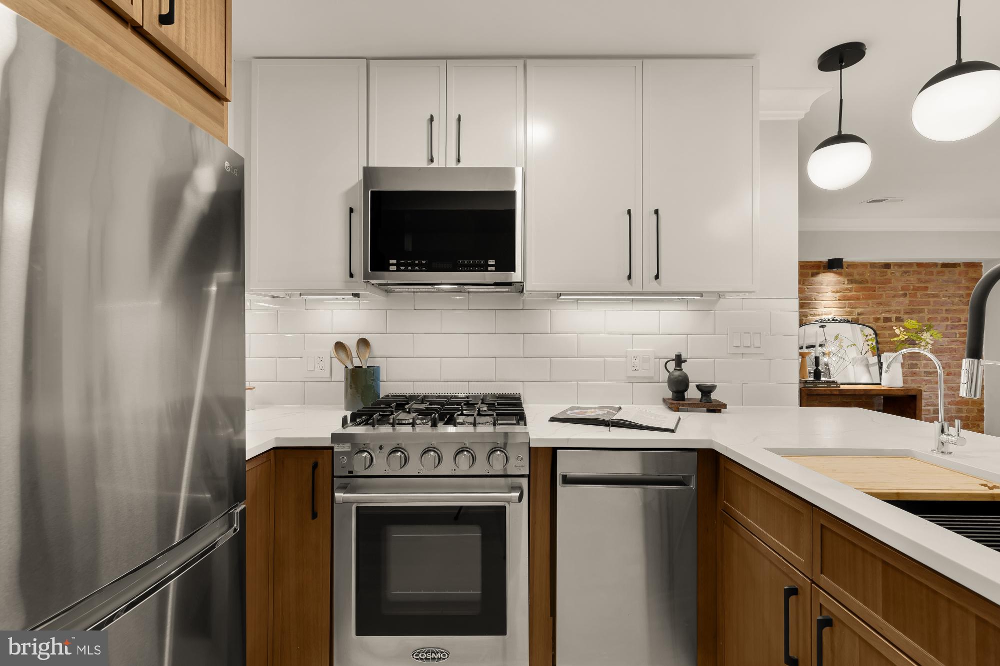 647 G Street Southeast, Unit 2 Washington, DC 20003 - Photo 14 of 27
