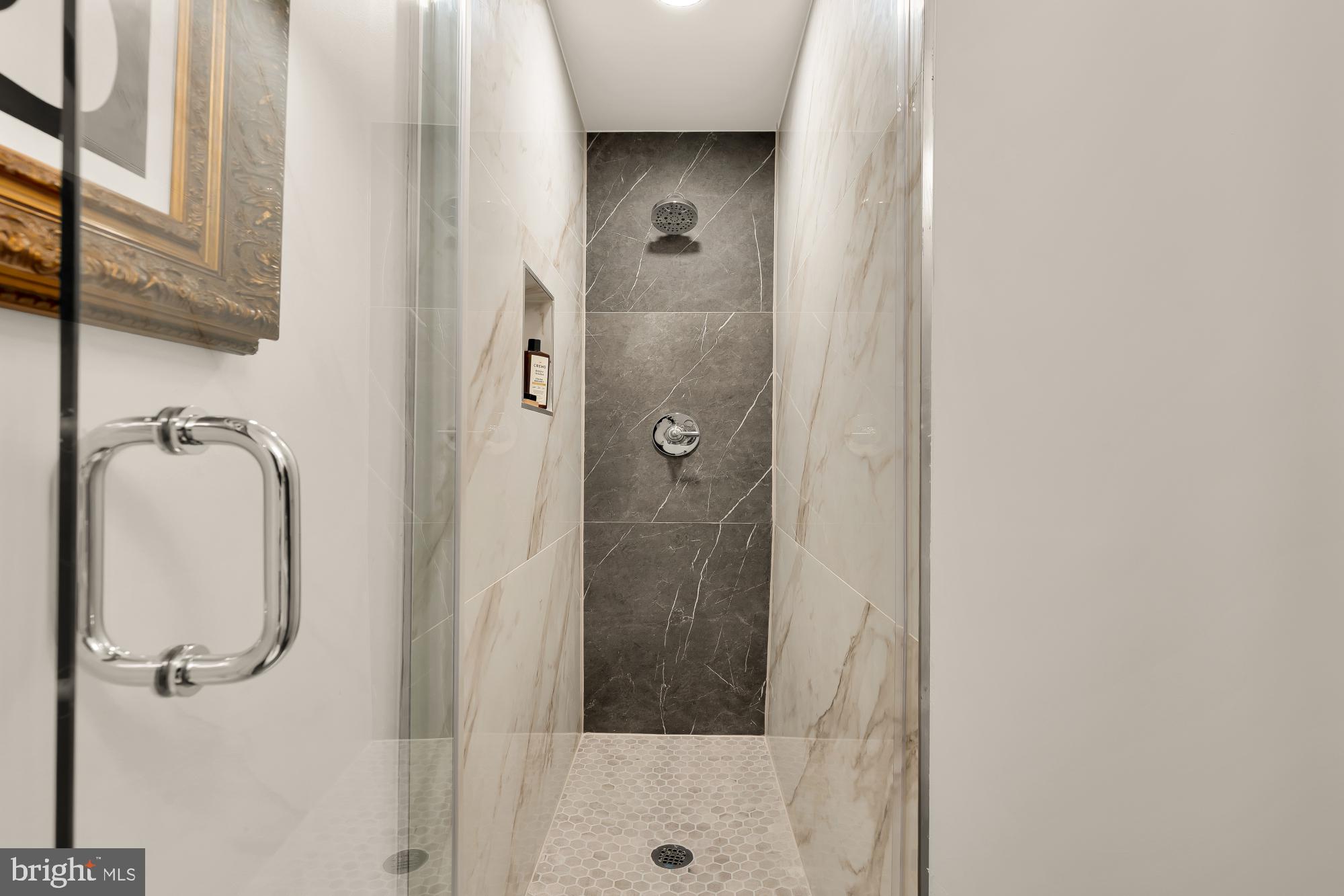 647 G Street Southeast, Unit 2 Washington, DC 20003 - Photo 24 of 27