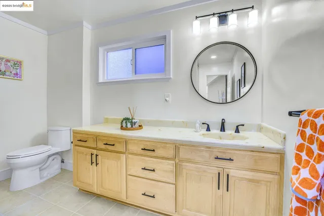 $799,000 | 6635 Banning Drive, Oakland, CA 94611