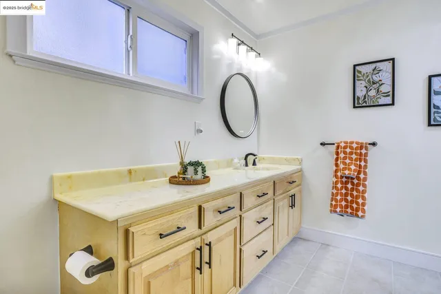 $799,000 | 6635 Banning Drive, Oakland, CA 94611