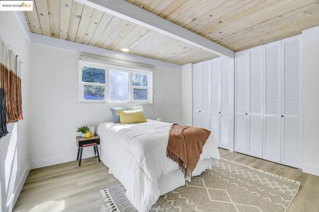 $799,000 | 6635 Banning Drive, Oakland, CA 94611