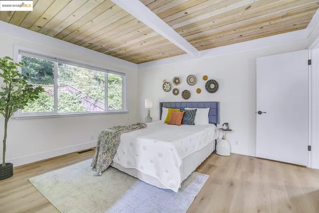 $799,000 | 6635 Banning Drive, Oakland, CA 94611