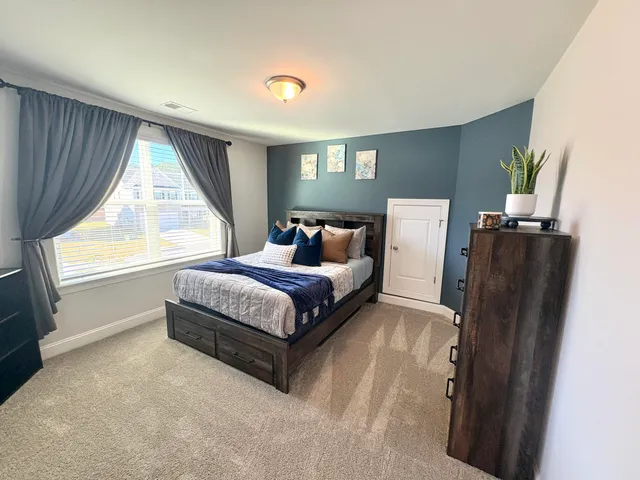 $480,000 | 348 Blue Oak Drive, Moncks Corner, SC 29461