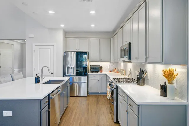 $480,000 | 348 Blue Oak Drive, Moncks Corner, SC 29461