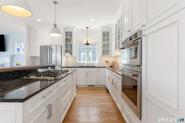 $1,750,000 | 11 Marina Village, Branford, CT 06405