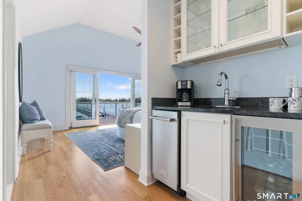 $1,750,000 | 11 Marina Village, Branford, CT 06405